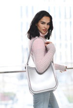 Carregar imagem no visualizador da galeria, Fico Metallic Jelly Large Crossbody
